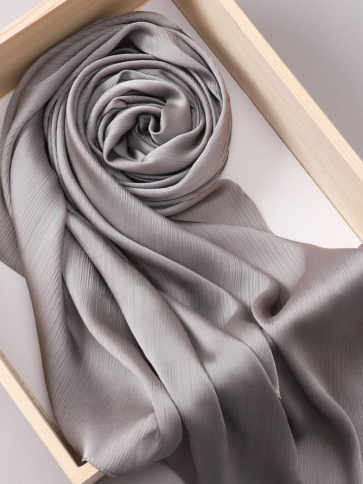 CRINKLE CHIFFON GRAY